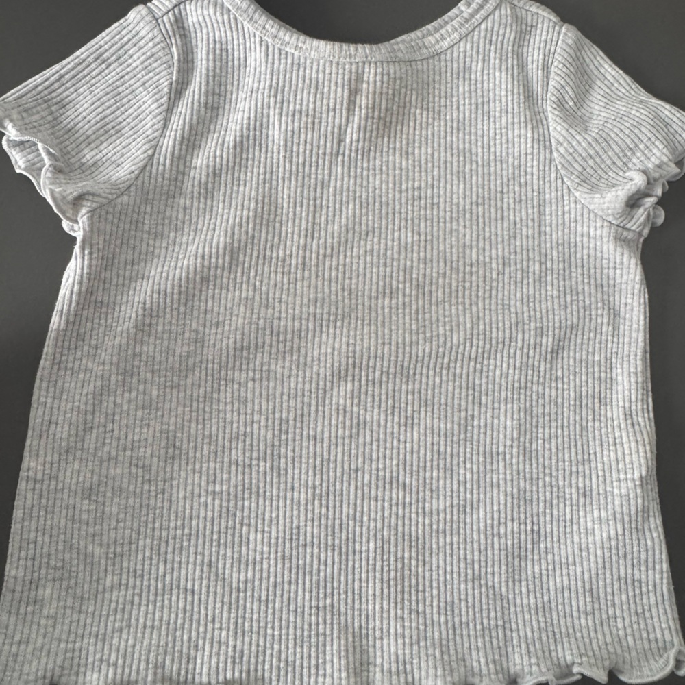 Old Navy Light Gray Ribbed Kids Tee